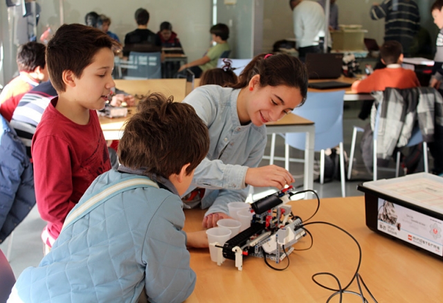 Fabricando robots